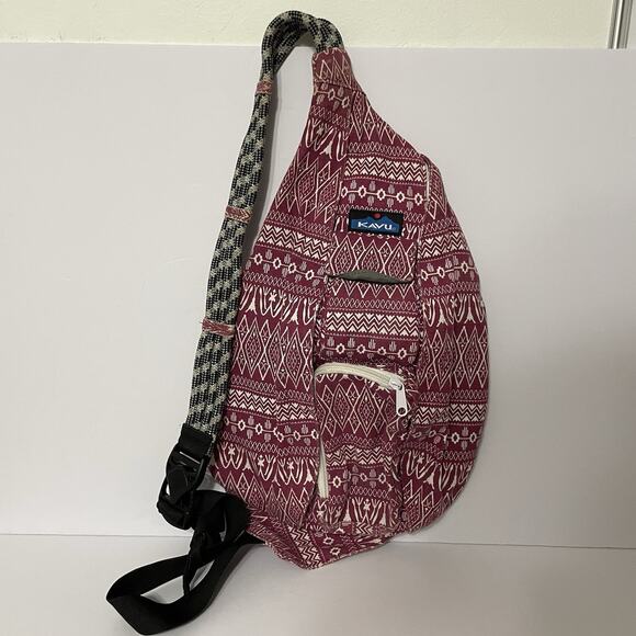 Kavu Rope Sling Backpack Bag Red & White Aztec Folklore Crossbody Lightweight - Picture 1 of 11